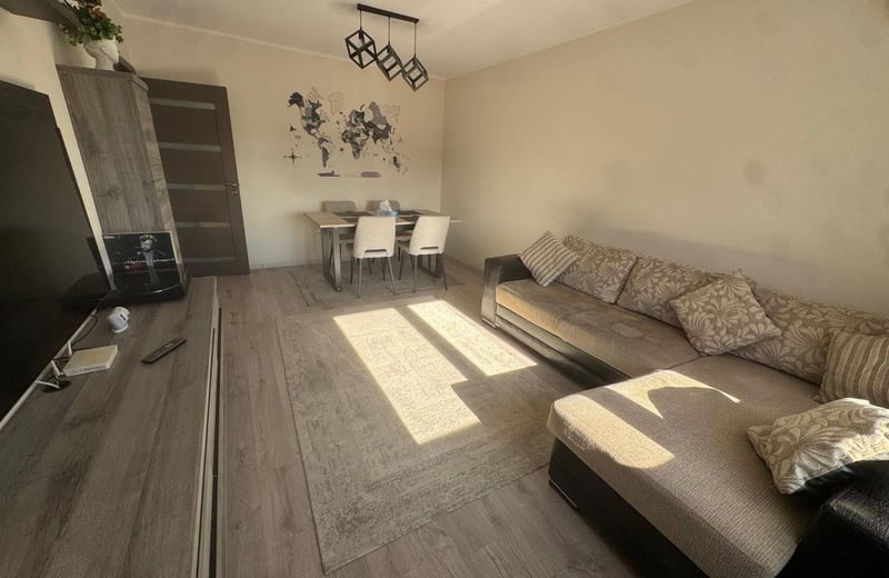 Rental of a comfortable 2-room apartment, 53 m², Tomis 3, Constanta, Romania